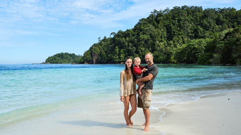 Ed_Stafford_Man_Woman_Child_Wild