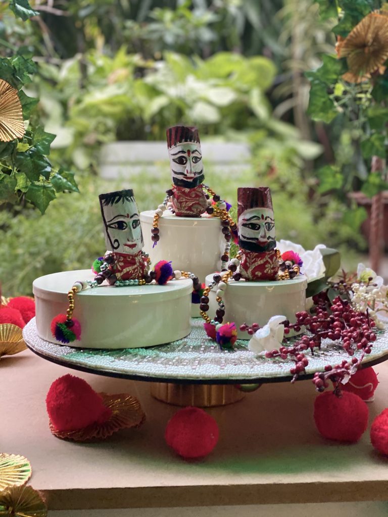 Moppet Platter for Teej available at IZHAAR (2)