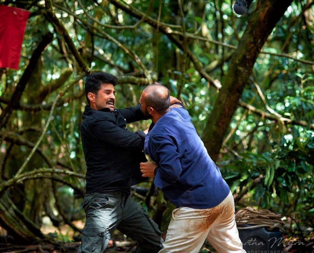NAXALBARI Zee5