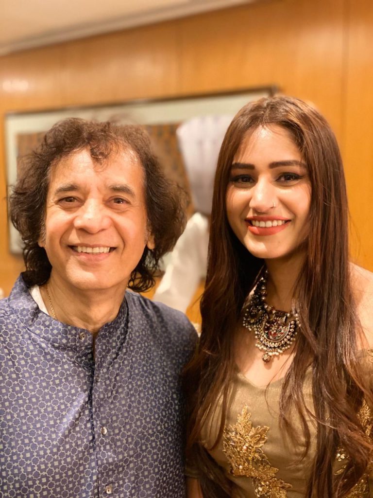 Singer Pratibha Singh Baghel with Ustad Zakir Hussain,