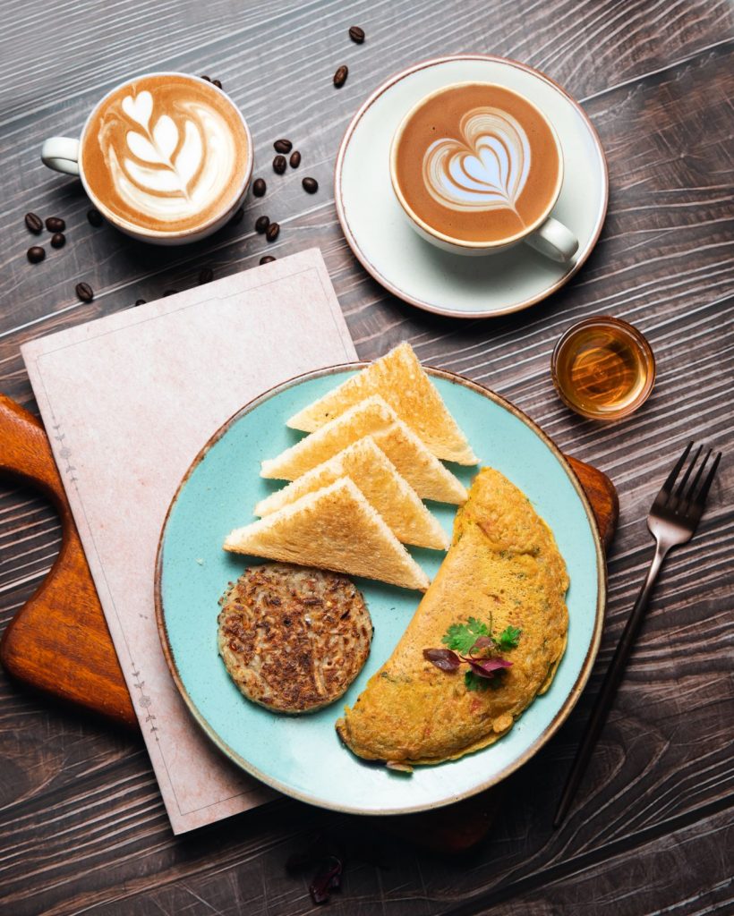 Veg Eggless Masala Omlette - Kynd Cafe and Bar