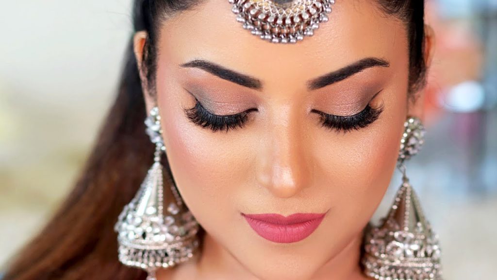 Effortless Day-to-Night Style Guide for Navratri Celebrations