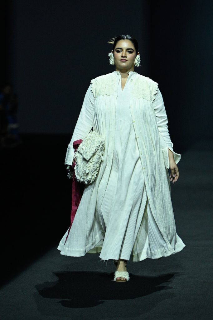 The Art of Transformation: Stoïque’s ‘Echo’ Collection Shines at Lakmé Fashion Week