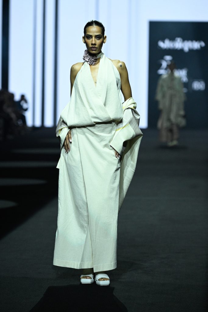 The Art of Transformation: Stoïque’s ‘Echo’ Collection Shines at Lakmé Fashion Week