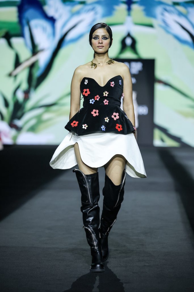 Lakmē Fashion Week witnesses a cross-cultural showcase as FDCI partners with Russian Fashion Council for ZA_ZA.