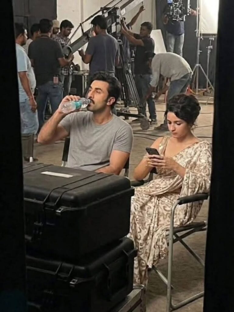 Love and War BTS: Ranbir Kapoor and Alia Bhatt’s Latest On-Set Photos Dominate Social Media